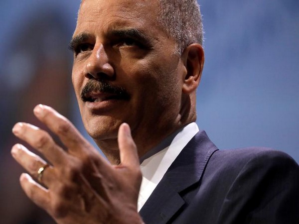 Holder pushes for Supreme Court term limits, says '18 years is enough'
