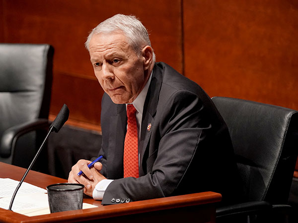 Debate between Colorado congressmen Ken Buck, Ike McCorkle ends as challenger shouts questions