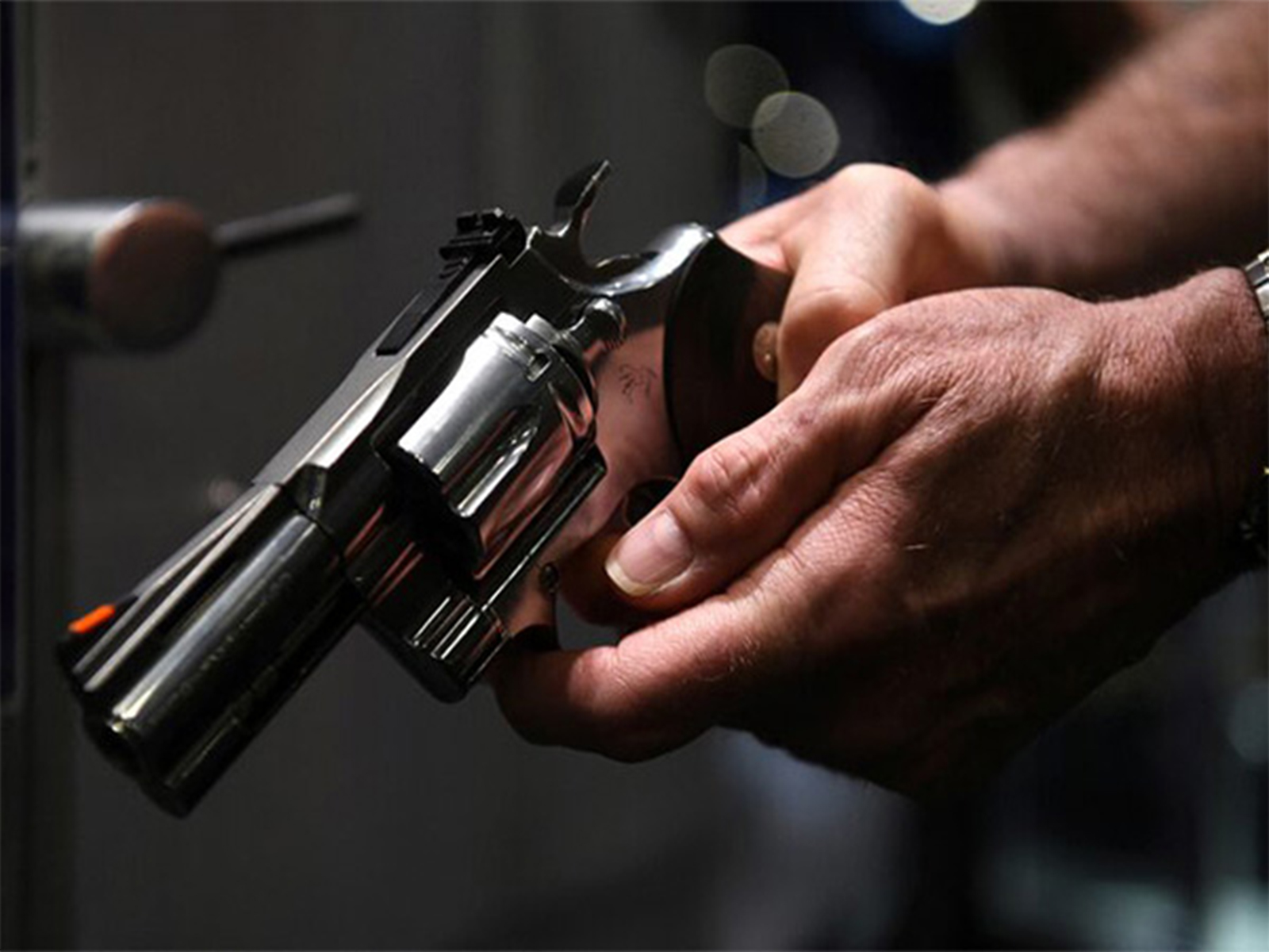 Mass shooting on crowded Sydney street, 20 people injured