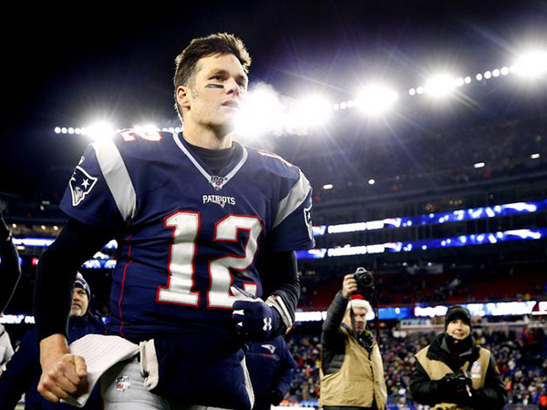 Tom Brady hopes to 'continue playing' in 2020 despite constant retirement rumors