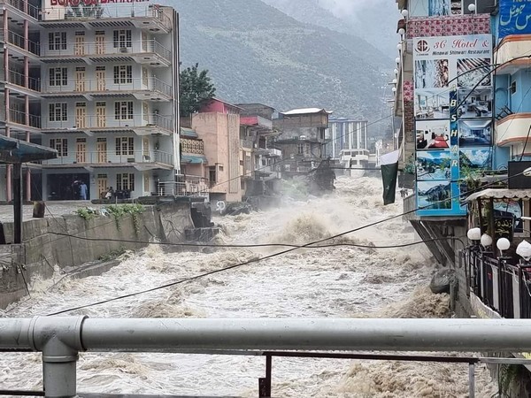 More than 200 still missing in flood-hit district of Pakistan