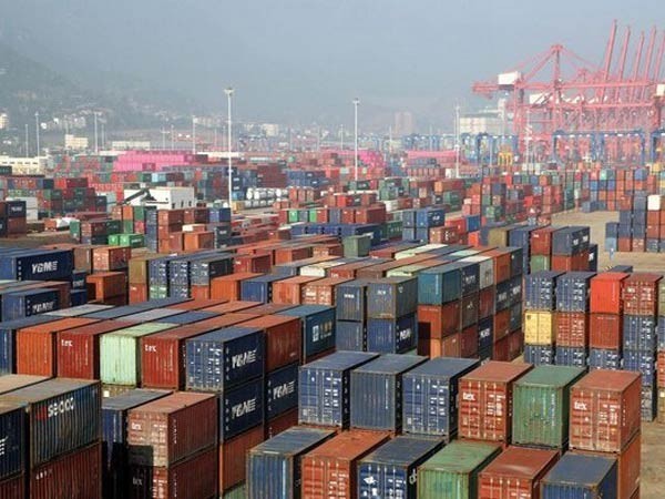 July exports set fresh high on chips, autos