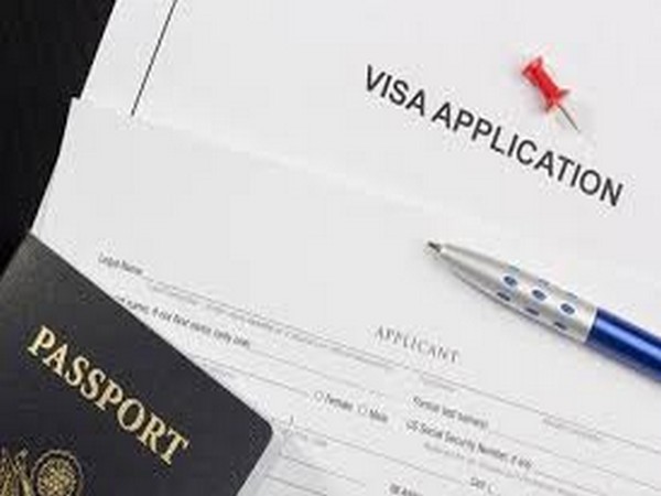 Kenya to scrap visas for all visitors, president says