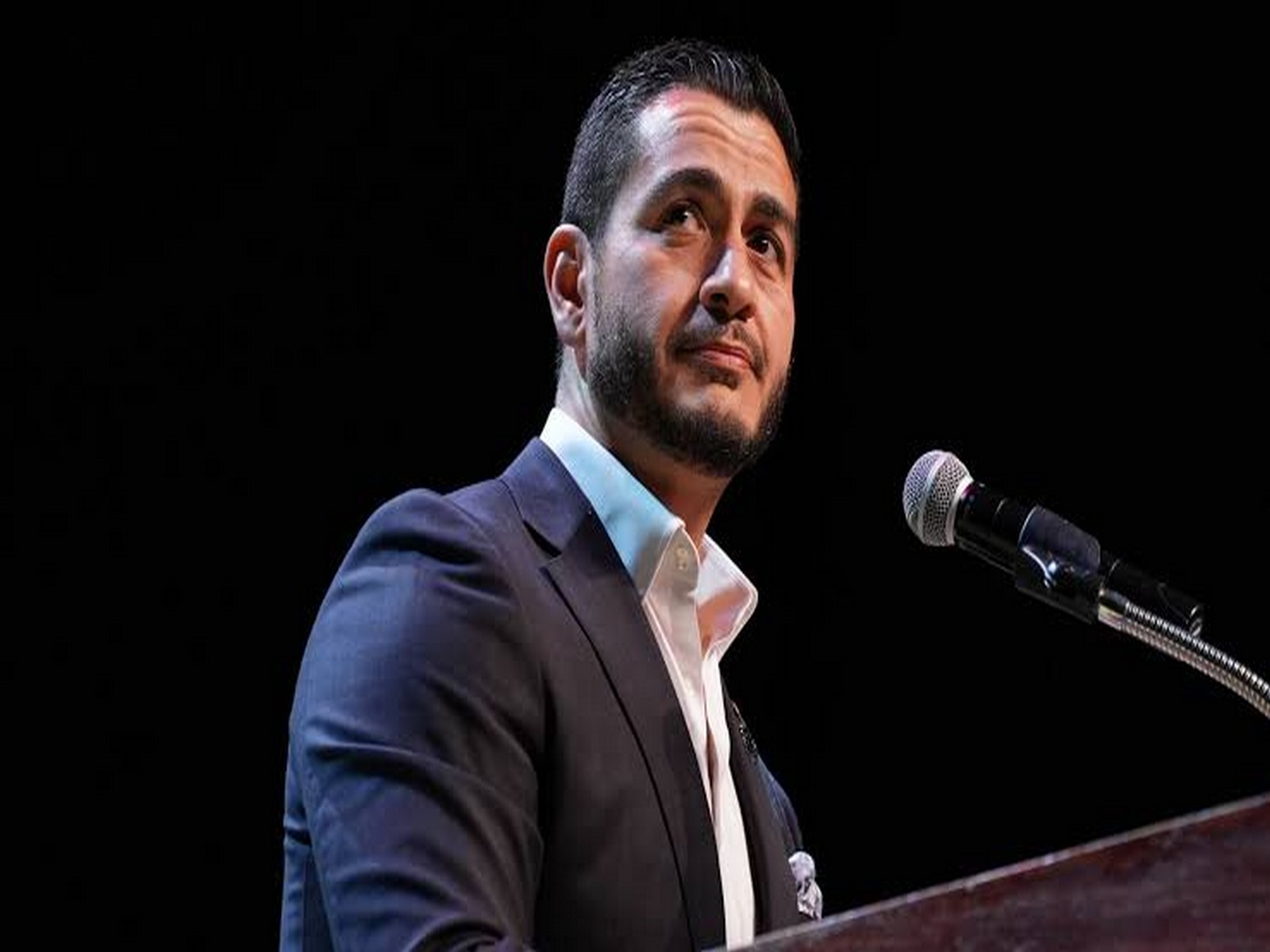 Abdulrahman win sets up US Senate race with Republican nominee Rogers in Michigan