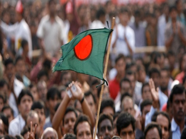 Bangladesh Islamist leader buried after violent protests