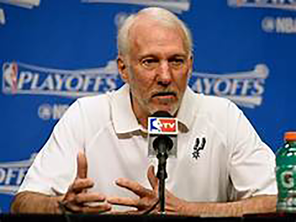 Spurs' Gregg Popovich on standing during national anthem while team knelt: 'I'd prefer to keep that to myself'