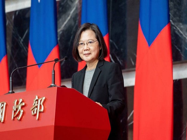 Taiwan president vows to keep 'status quo' on cross-strait relations