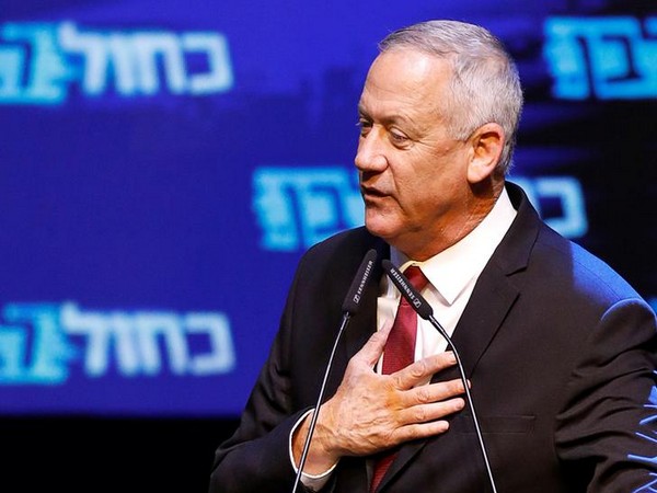 Israeli defense minister says to send 25,000 reservists to Gazan border