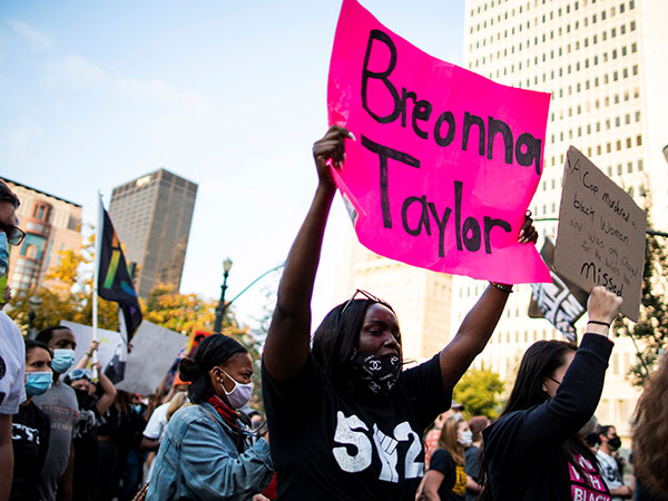 Breonna Taylor grand jury members say they were not presented with homicide charges