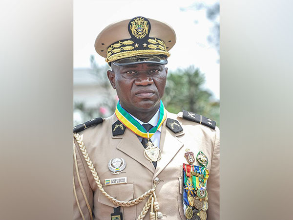 Gabon's new military ruler sworn in as caretaker president