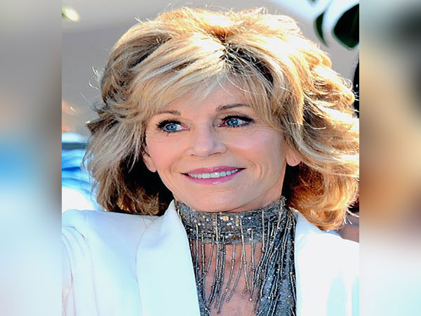 Jane Fonda says she's 'on pins and needles' ahead of election day: 'Take deep breaths'
