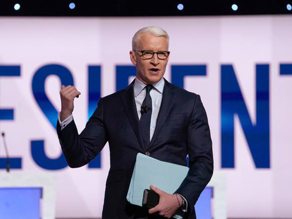 Rod Blagojevich, Anderson Cooper spar over ex-gov's record, criminal case: 'Just bulls---'