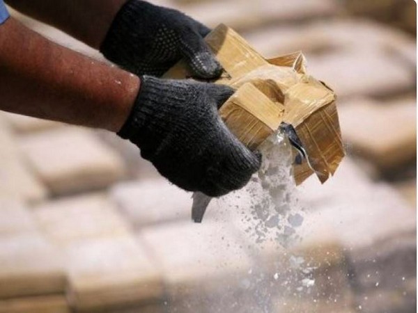 Sri Lankan navy seizes 200 kilos of heroin, crystal methamphetamine