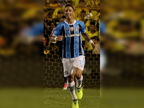 Paraguay striker Barrios sinks San Lorenzo with late goal