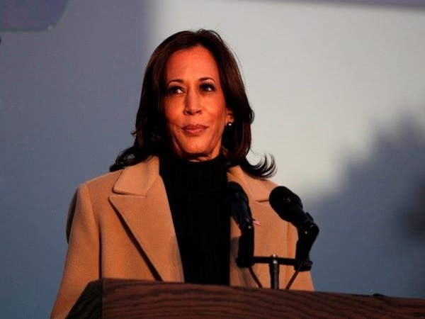 Harris calls on Black women to help power campaign