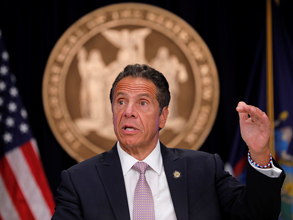 Cuomo swipes de Blasio for crime: 'We have a problem in New York City'