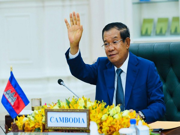 Cambodian PM urges opposition supporters to avoid protests during SEA Games
