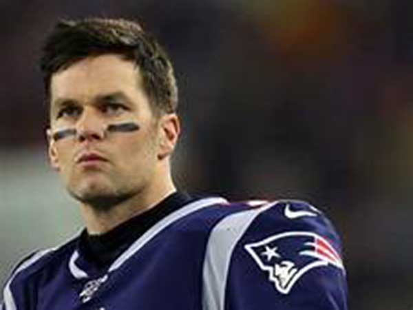Tom Brady sacked - in Buffalo-area woman's obituary