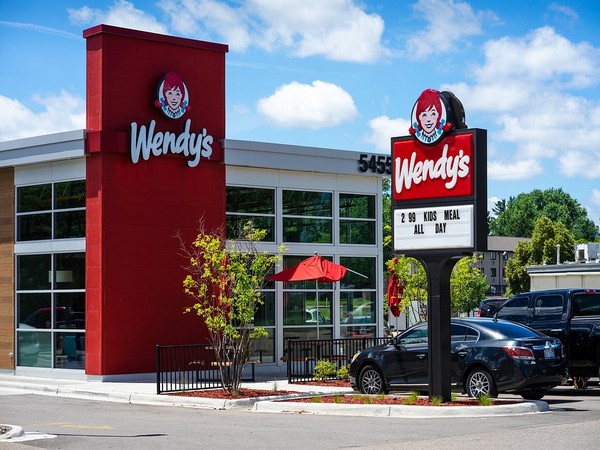 Burger King tried to troll Wendy's, but Wendy's wasn't having it