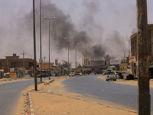 Tens of thousands flee Sudan war via land as foreign evacuations continue