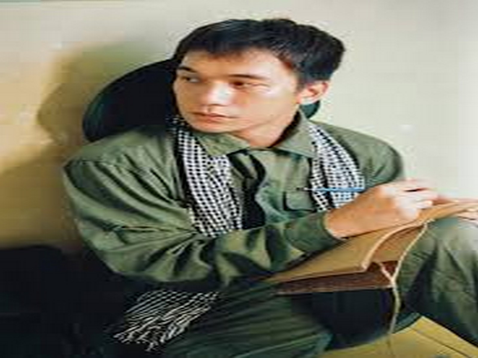 The lead actor of the film 'Red Rain' apologizes for his sensitive remarks