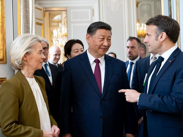 Mr. Xi came to France and discussed many hot topics