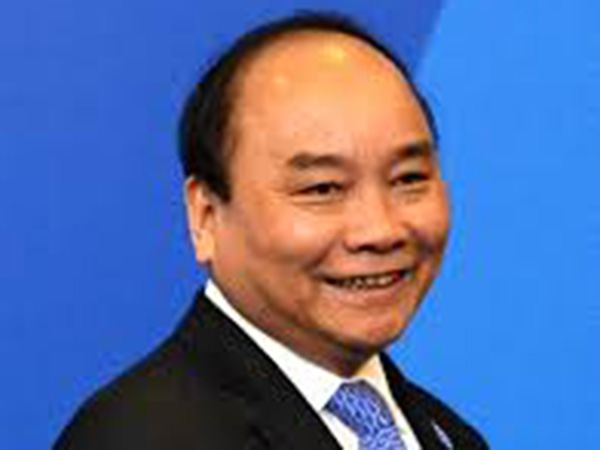 President Nguyen Xuan Phuc begins his visit to Indonesia