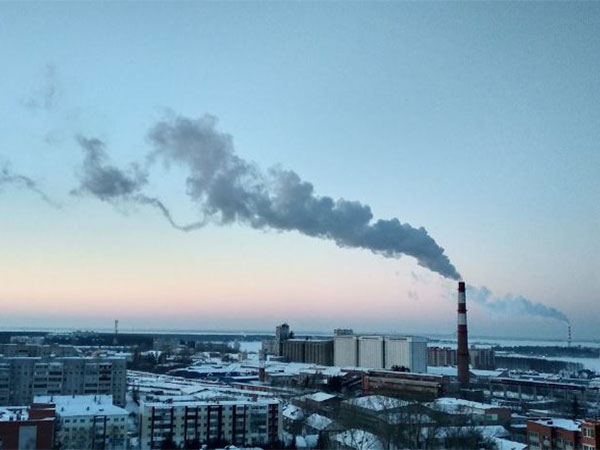 Tech sector emissions, energy use grow with rise of AI: Report