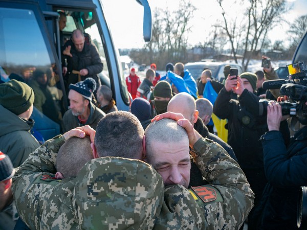 Russia, Ukraine swap prisoners captured in conflict