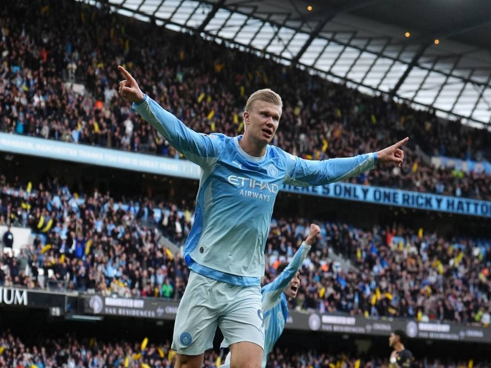 Haaland brace in Man City win; Isak gets Liverpool winner