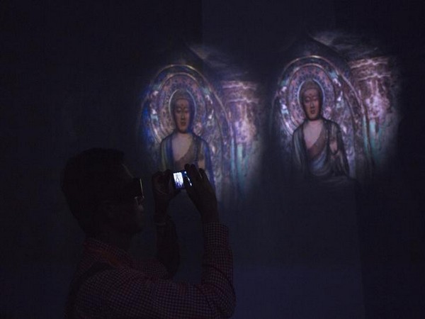 Dance brings ancient murals to life