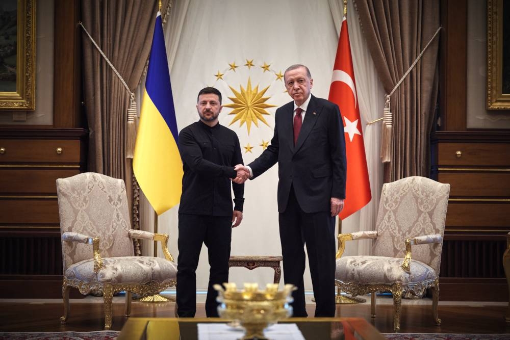 Ukraine peace talks in Turkey threaten to descend into farce
