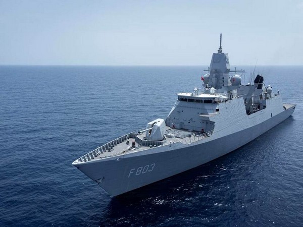 Canadian warship passes through Taiwan Strait, China reacts