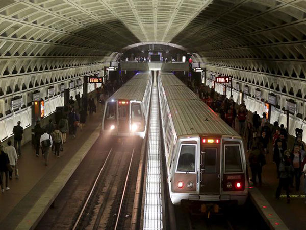 Girl, 15, charged with murder in stabbing on Washington DC Metro train