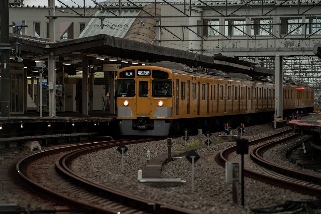 3 people stole subway train to ride in New York