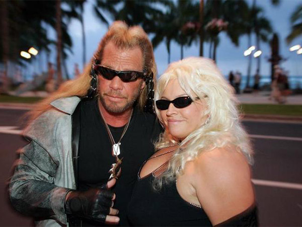 Beth Chapman 'choked on cancer' in final moments before losing consciousness, daughter says