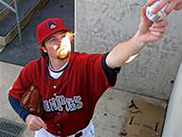 Former Phillies pitcher Tyson Brummett killed in plane crash