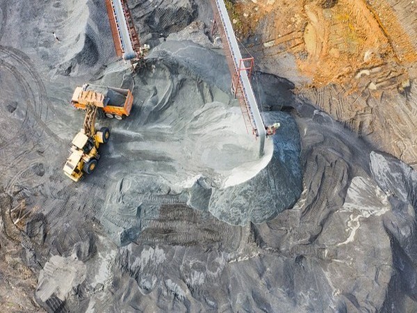 Zambia hands over Mopani mine to UAE firm