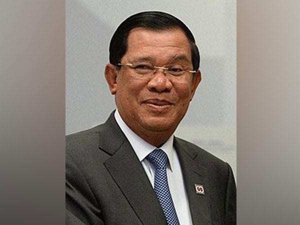 Cambodian PM renews call for COVID-19 vaccines to be global public good