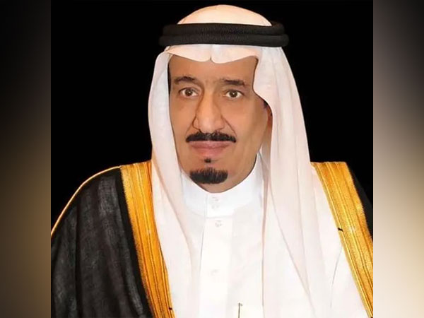 Saudi King to undergo medical examinations in Jeddah: Royal Court