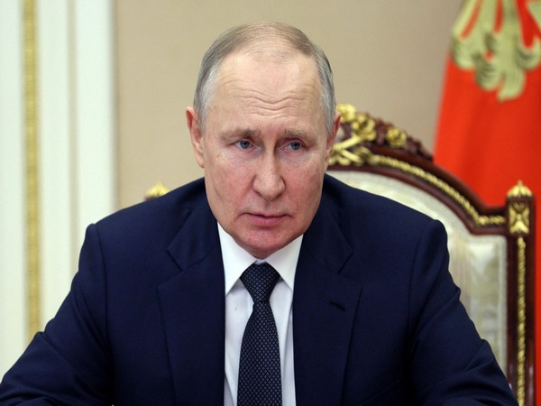 Putin says Ukraine's statehood at risk if pattern of war continues