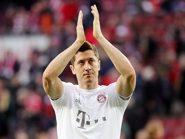 Robert Lewandowski equals Gerd Muller's Bundesliga record and eyes even more history