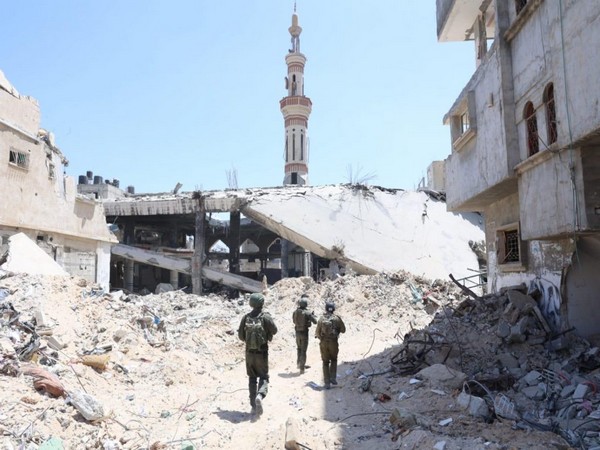 4 killed in Israeli airstrikes on Syrian military sites