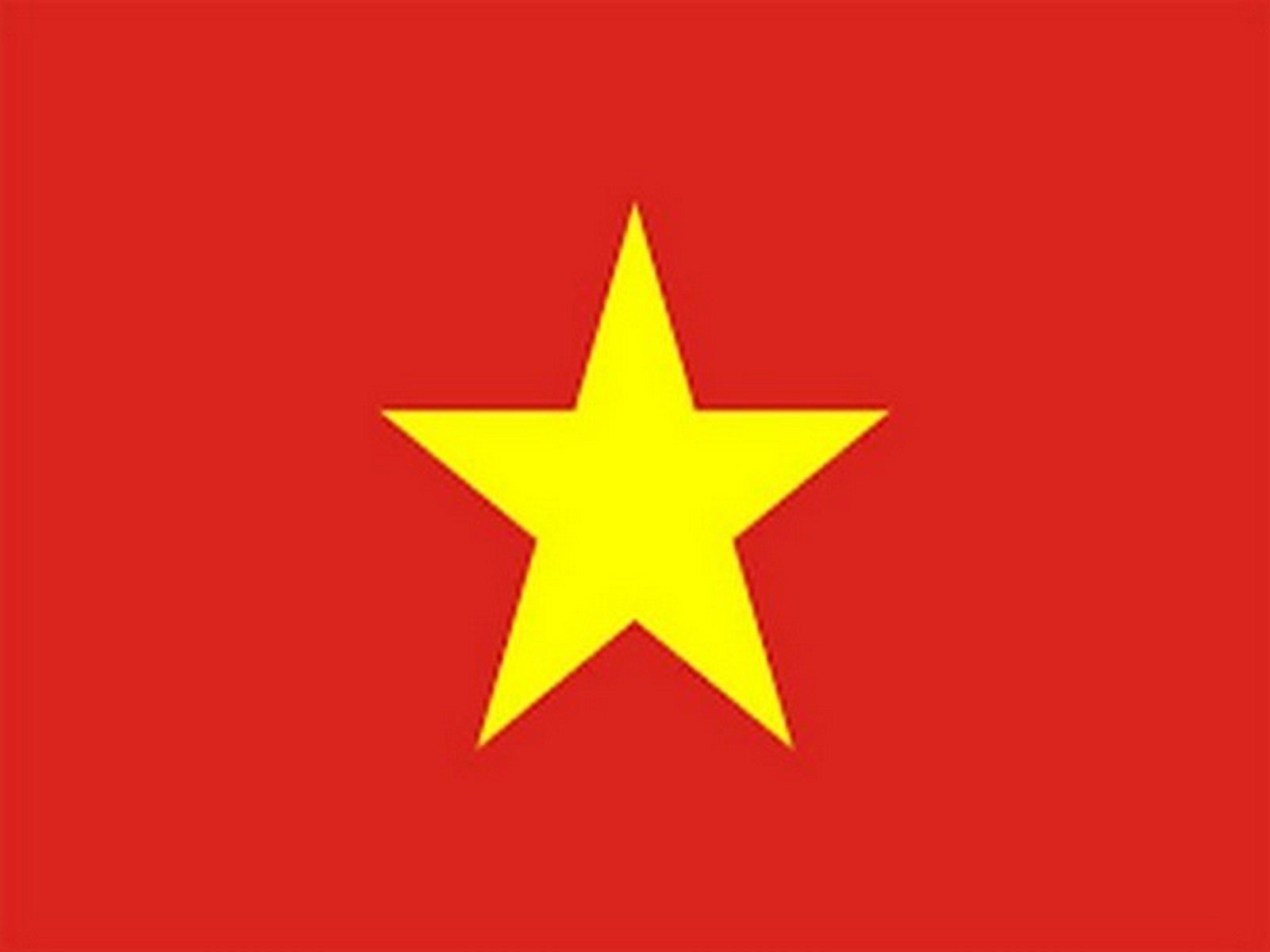 Quoc Truong is affectionate with a beauty 12 years his junior