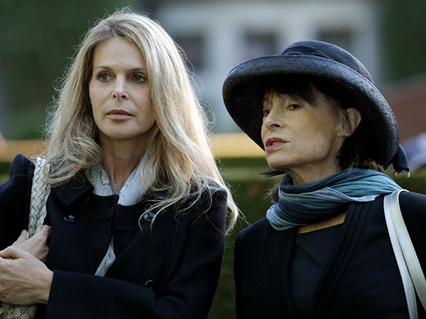 Catherine Oxenberg responds to NXIVM founder Keith Raniere's sentence