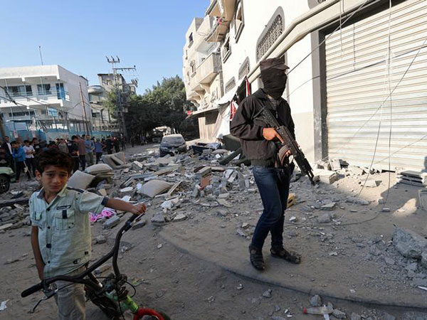 Israel's military campaign against Islamic Jihad continues, ceasefire conditions outlined