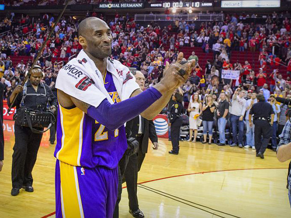 Kobe Bryant, daughter Gianna laid to rest in private California funeral, reports say