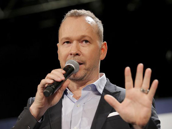 Donnie Wahlberg says he starved himself for role in 'The Sixth Sense': 'I was going through hell'