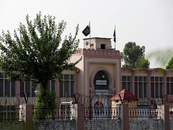 5,000 prisoners across country suffer from fatal diseases, IHC told