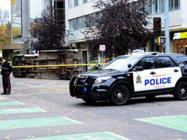 Homicide section investigates suspicious death in downtown Edmonton